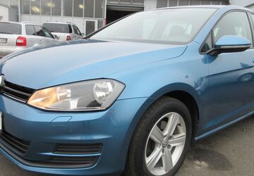 VW Golf 144.500 km 10.899 &euro; Tauberbischofsheim 97941