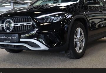 Mercedes-Benz GLA 180 8.700 km 36.900 &euro; Karlstadt 97753