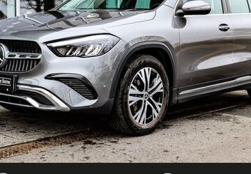 Mercedes-Benz GLA 200 8.400 km 36.450 &euro; Karlstadt 97753