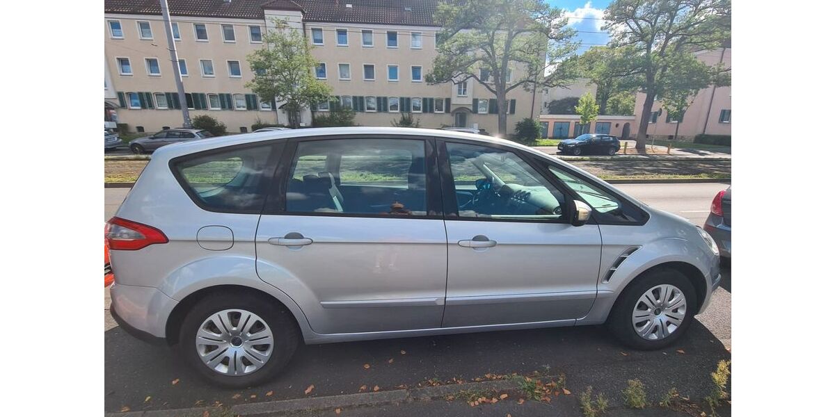 Ford S-Max 195.000 km 4.800 &euro; Würzburg 97082