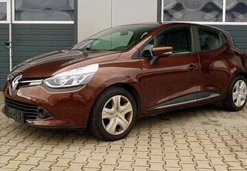 Renault Clio 122.100 km 6.480 &euro; Kist 97270