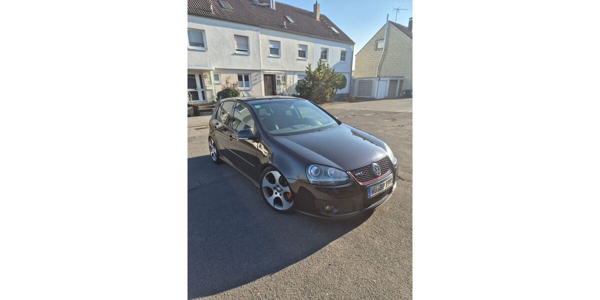 VW Golf 137.590 km 6.950 &euro; Würzburg 97076