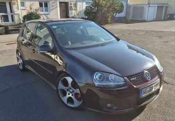 VW Golf 137.590 km 7.950 &euro; Würzburg 97076