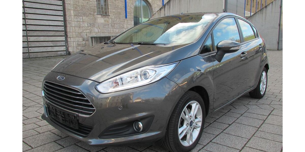 Ford Fiesta 47.759 km 6.450 &euro; Würzburg 97080