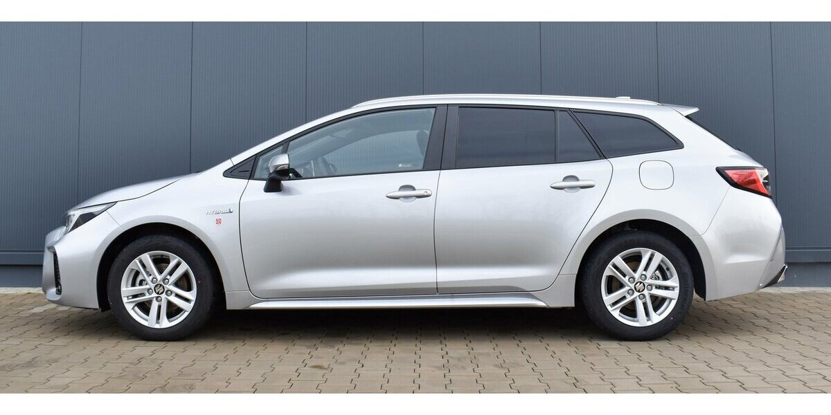 Suzuki Swace Comfort+ 1.8l CVT Hybrid 33.450 km 23.890 &euro; Höchberg-Würzburg 97204