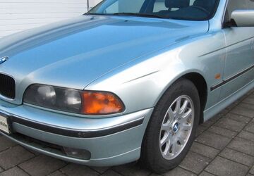 BMW 523 219.430 km 5.900 &euro; Grünsfeld 97947