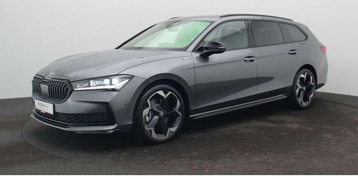 Skoda Superb 5.000 km 57.980 &euro; Würzburg 97084