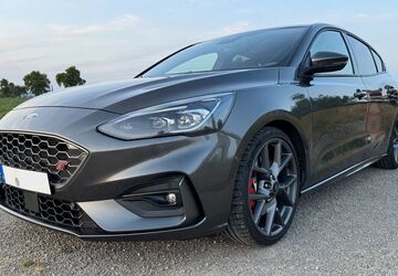 Ford Focus 23.000 km 23.900 &euro; Wiesentheid 97353