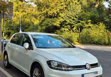 VW Golf 87.627 km 16.850 &euro; Würzburg 97074