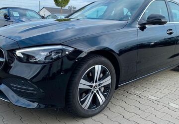 Mercedes-Benz C 300 26.641 km 35.900 &euro; Bergtheim 97241