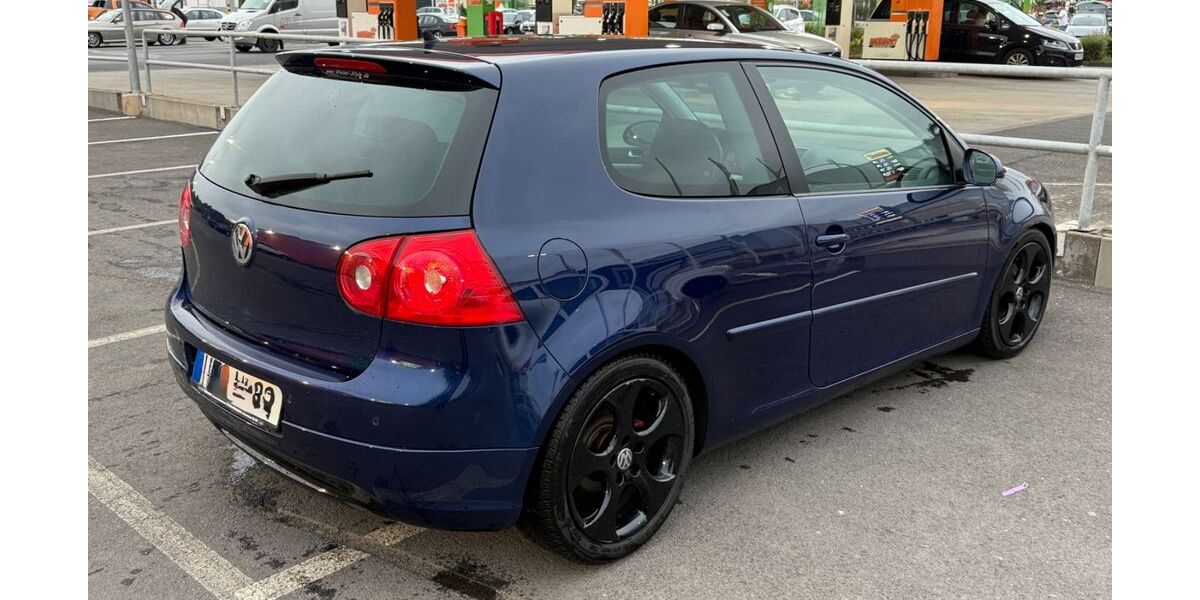 VW Golf 236.000 km 1.270 &euro; Kitzingen 97318