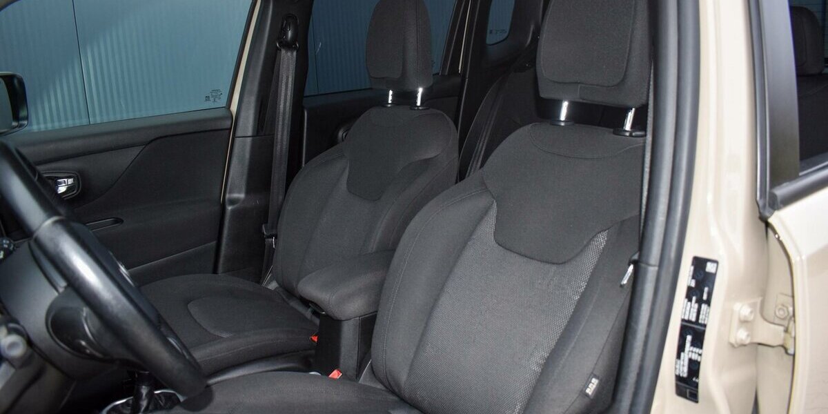 Jeep Renegade Longitude 1.4l M/T 68.595 km 12.990 &euro; Höchberg-Würzburg 97204