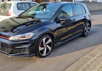 VW Golf 39.000 km 21.990 &euro; Stammheim 97509