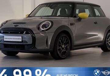 Mini Cooper SE 42.976 km 18.570 &euro; Würzburg 97076